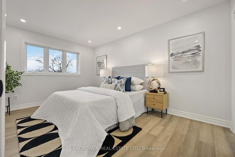 Photo 28 at 195 Phyllis Avenue, Cliffcrest, Toronto