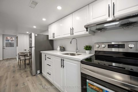 Photo 39 at 195 Phyllis Avenue, Cliffcrest, Toronto
