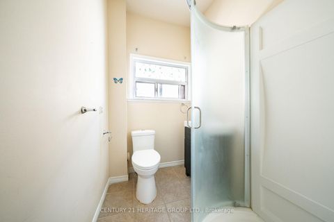 Photo 11 at 403 Brock Avenue, Dufferin Grove, Toronto