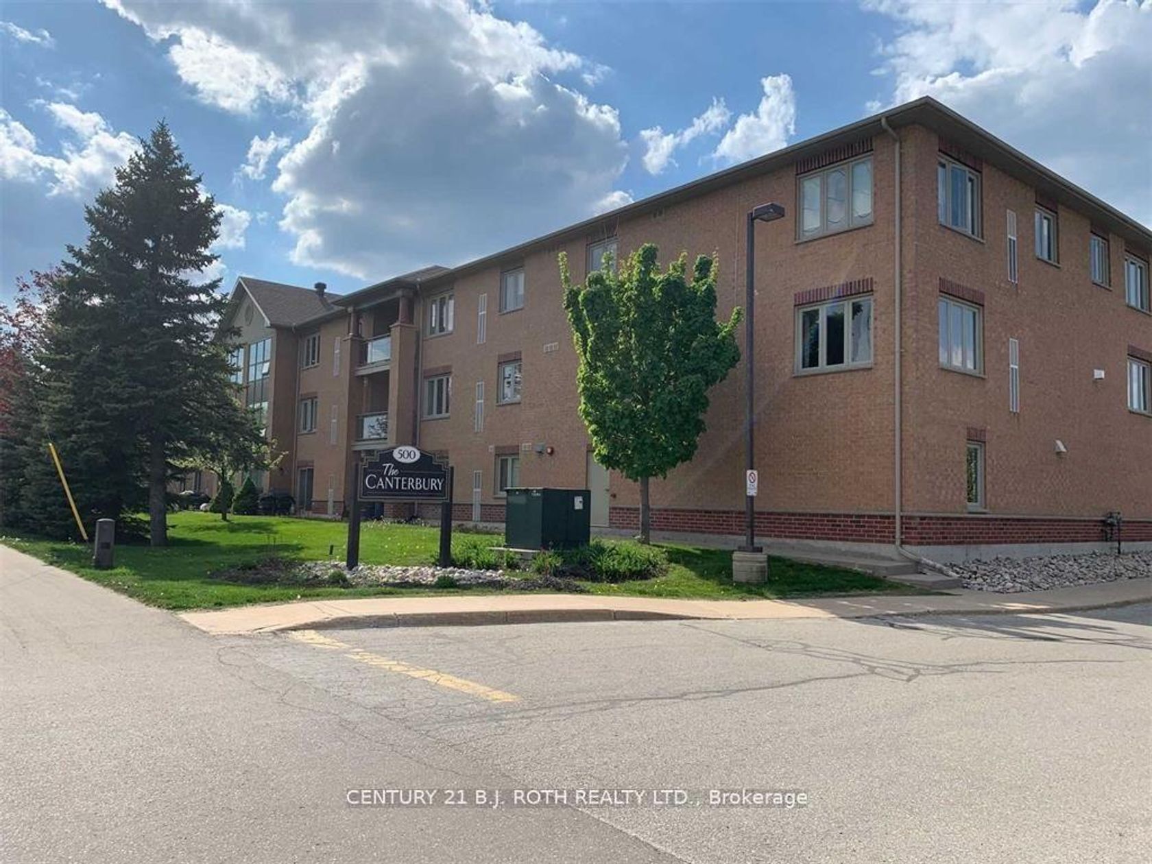 203 - 500 Mapleview Drive W, Holly, Barrie photo 2