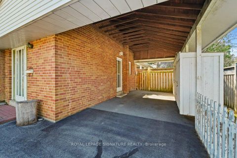Photo 5 at 8 Underhill Drive, Donalda, Toronto