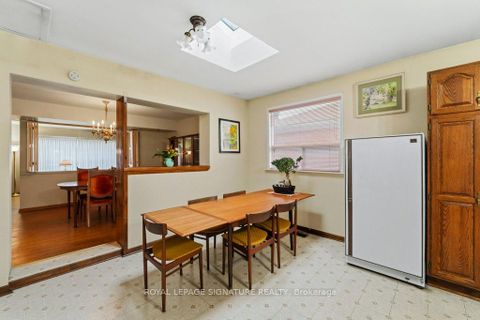 Photo 22 at 8 Underhill Drive, Donalda, Toronto