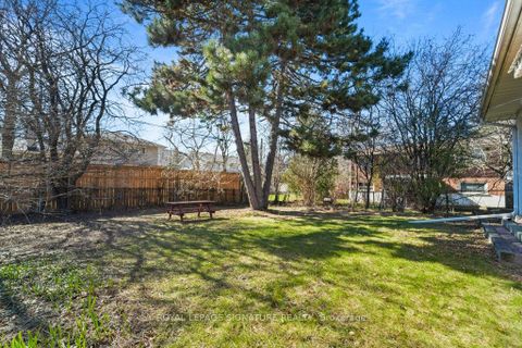 Photo 42 at 8 Underhill Drive, Donalda, Toronto