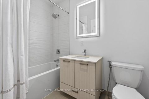 Photo 18 at 109 - 2301 Danforth Avenue, Danforth, Toronto