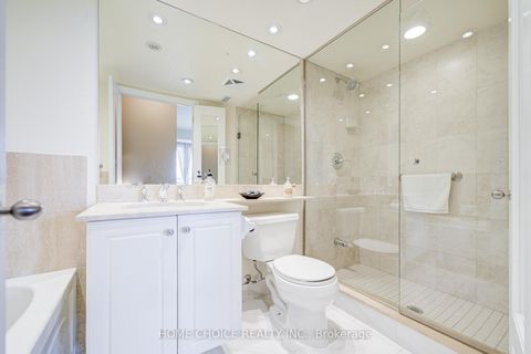 Photo 30 at 623 - 900 Mount Pleasant Road, Mount Pleasant West, Toronto