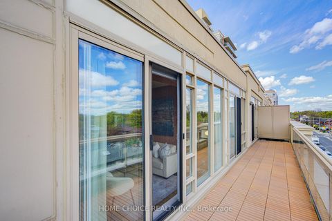 Photo 37 at 623 - 900 Mount Pleasant Road, Mount Pleasant West, Toronto