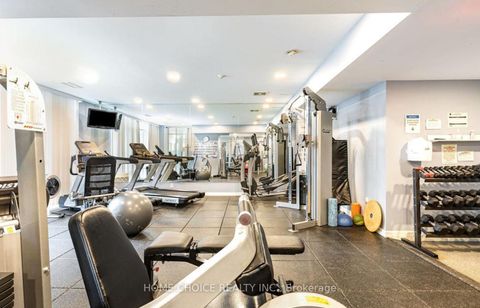 Photo 42 at 623 - 900 Mount Pleasant Road, Mount Pleasant West, Toronto