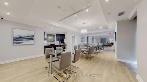 Photo 45 at 623 - 900 Mount Pleasant Road, Mount Pleasant West, Toronto