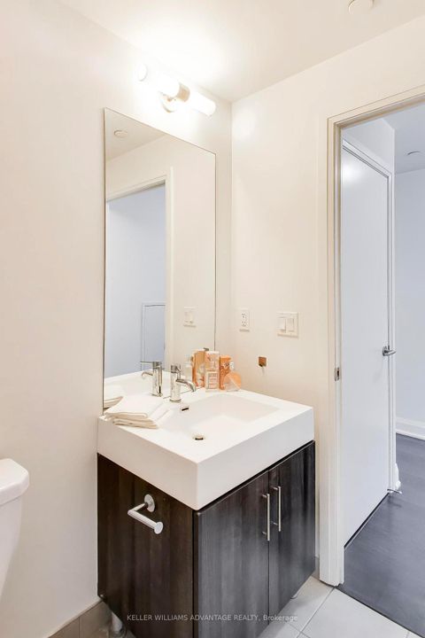 Photo 9 at 1718 - 160 Vanderhoof Avenue, Thorncliffe Park, Toronto