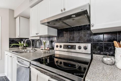 Photo 21 at 8 - 119 D'AMBROSIO Drive, Painswick North, Barrie