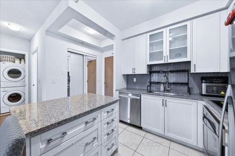 Photo 4 at 510A - 9088 Yonge Street, South Richvale, Richmond Hill