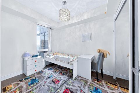 Photo 14 at 510A - 9088 Yonge Street, South Richvale, Richmond Hill