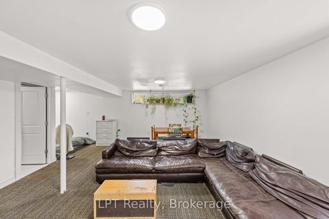Photo 40 at 7 Briarbluff Avenue, West Hill, Toronto