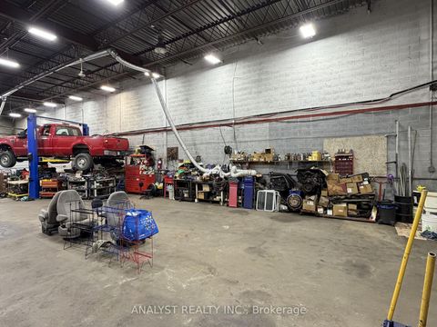 Photo 10 at 24 - 5732 Highway 7 Road, West Woodbridge, Vaughan