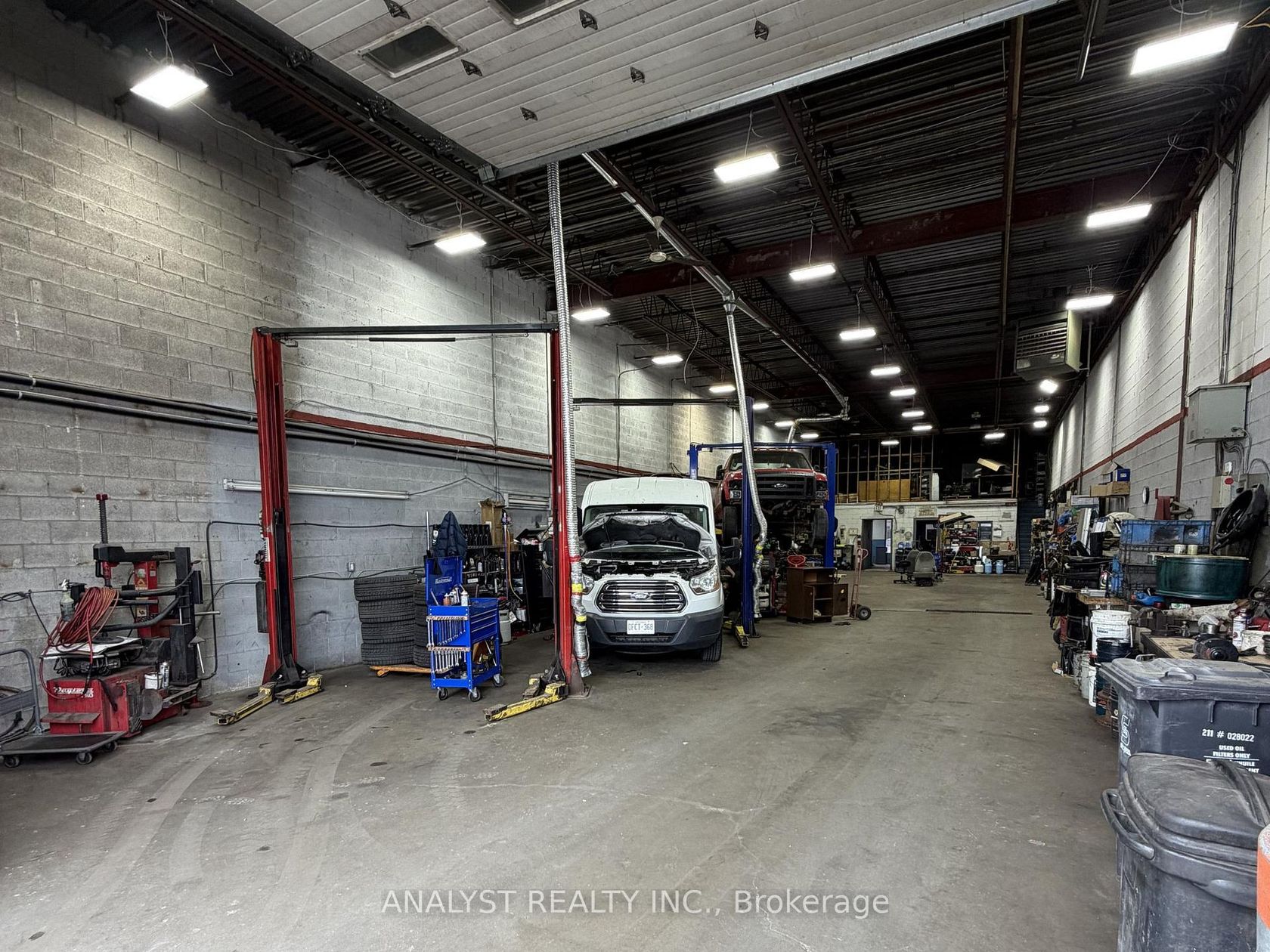 24 - 5732 Highway 7 Road, West Woodbridge, Vaughan photo number 2