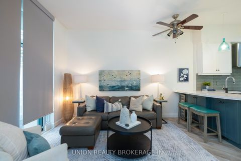 Photo 9 at 606 - 18 Yonge Street, Waterfront Communities C1, Toronto