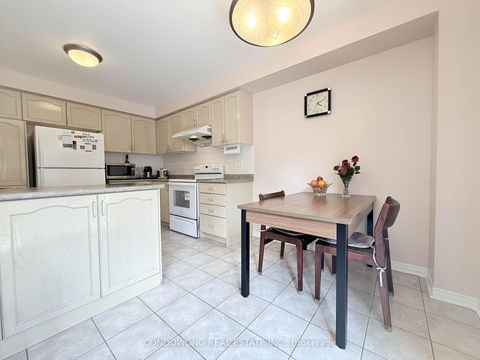 Photo 10 at 77 Bassett Avenue, Langstaff, Richmond Hill