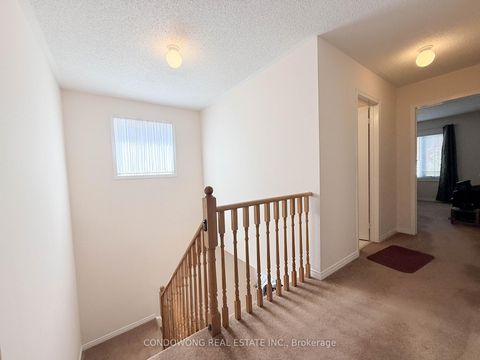 Photo 12 at 77 Bassett Avenue, Langstaff, Richmond Hill