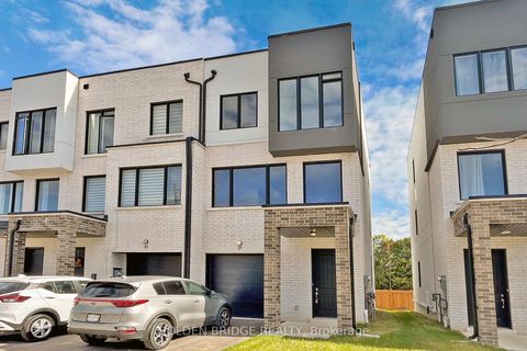 Photo 1 at 21 Persica Street, Oak Ridges, Richmond Hill