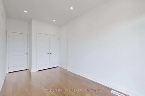 Photo 18 at 21 Persica Street, Oak Ridges, Richmond Hill