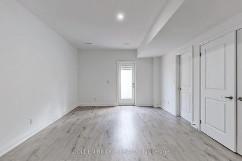 Photo 29 at 21 Persica Street, Oak Ridges, Richmond Hill