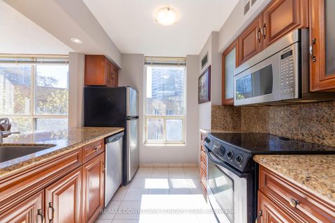 Photo 16 at 506 - 44 St Joseph Street, Bay Street Corridor, Toronto