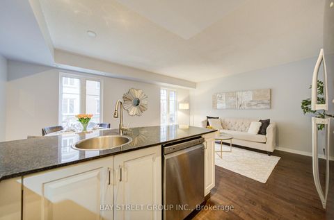 Photo 4 at 333 - 30 Western Battery Road, Niagara, Toronto