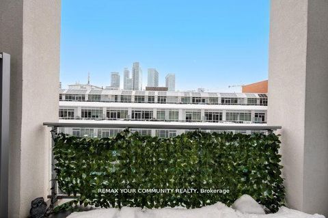 Photo 31 at PH11 - 39 Brant Street, Waterfront Communities C1, Toronto