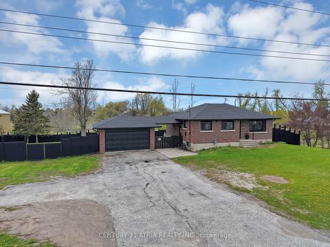 Photo 1 at 6552 Yonge Street, Rural Innisfil, Innisfil
