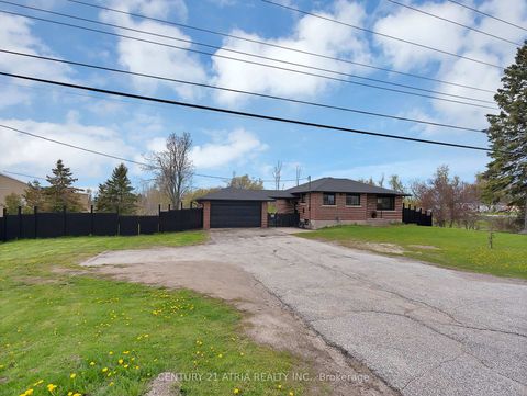 Photo 3 at 6552 Yonge Street, Rural Innisfil, Innisfil