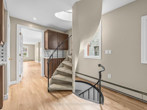 Photo 14 at 1157 Roselawn Avenue, Belgravia, Toronto