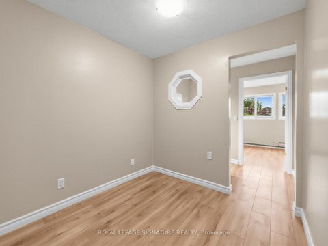 Photo 18 at 1157 Roselawn Avenue, Belgravia, Toronto