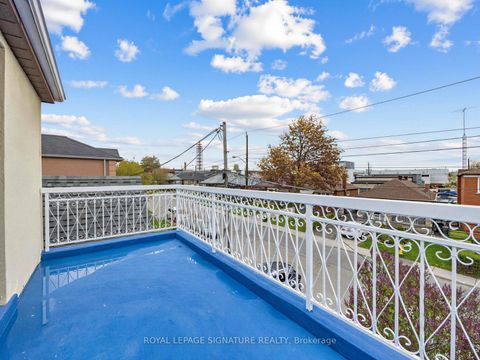 Photo 23 at 1157 Roselawn Avenue, Belgravia, Toronto