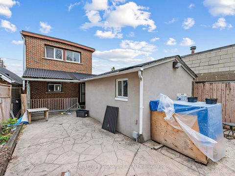 Photo 35 at 1157 Roselawn Avenue, Belgravia, Toronto