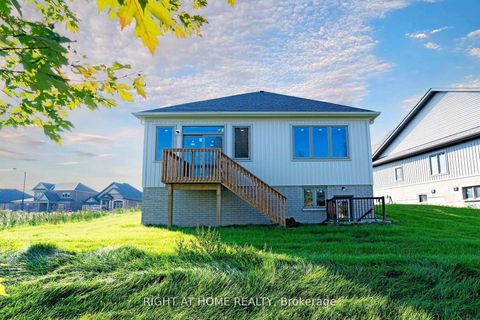 Photo 6 at 240 Wilcox Drive, Stayner, Clearview