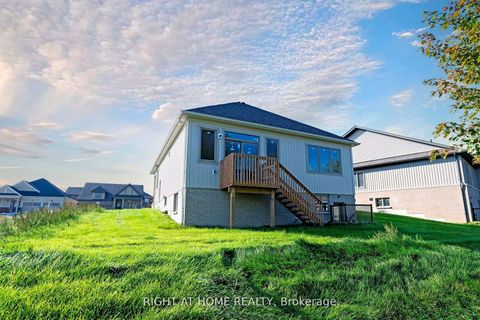 Photo 7 at 240 Wilcox Drive, Stayner, Clearview