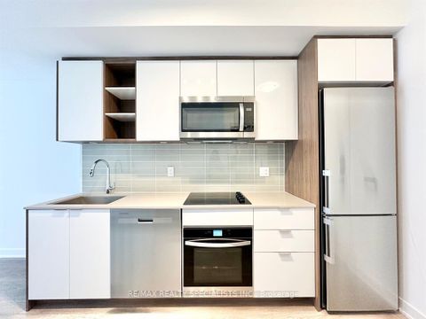 Photo 2 at 502 - 543 Richmond Street W, Waterfront Communities C1, Toronto