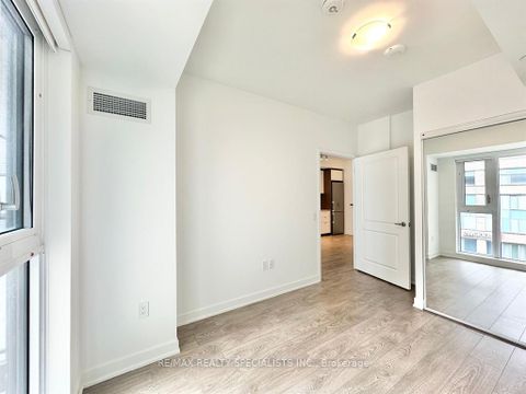 Photo 6 at 502 - 543 Richmond Street W, Waterfront Communities C1, Toronto