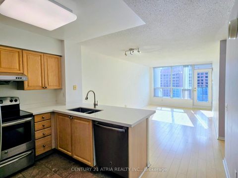 Photo 8 at 1806 - 750 Bay Street, Bay Street Corridor, Toronto