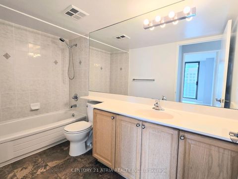 Photo 16 at 1806 - 750 Bay Street, Bay Street Corridor, Toronto