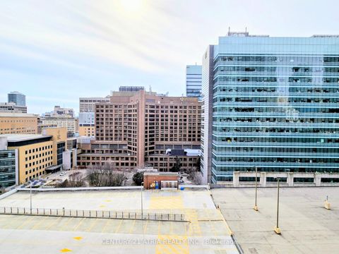 Photo 18 at 1806 - 750 Bay Street, Bay Street Corridor, Toronto
