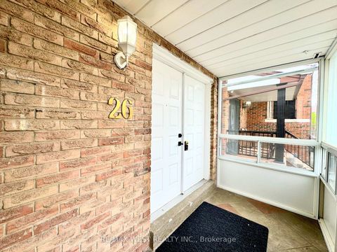 Photo 3 at 26 Brownridge Crescent, Clairville, Toronto