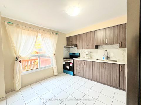 Photo 11 at 26 Brownridge Crescent, Clairville, Toronto