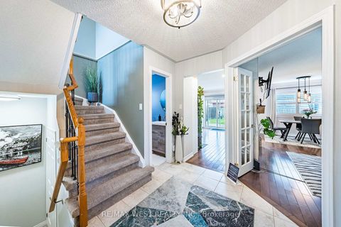 Photo 5 at 5 Moir Crescent, Painswick North, Barrie