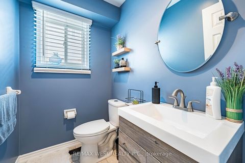 Photo 14 at 5 Moir Crescent, Painswick North, Barrie