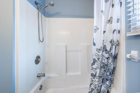 Photo 27 at 5 Moir Crescent, Painswick North, Barrie