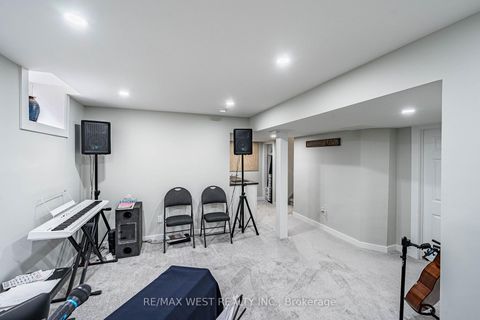 Photo 40 at 5 Moir Crescent, Painswick North, Barrie