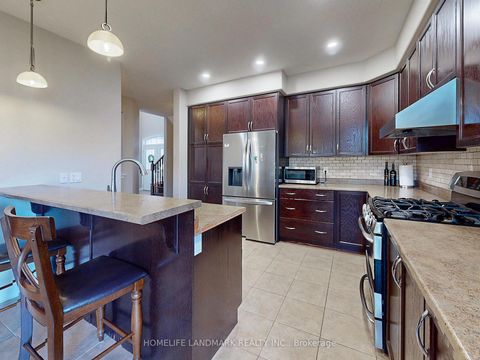 Photo 14 at 73 GRAIHAWK Drive, Ardagh, Barrie