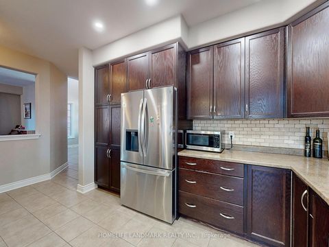 Photo 16 at 73 GRAIHAWK Drive, Ardagh, Barrie