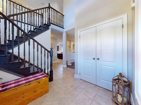 Photo 20 at 73 GRAIHAWK Drive, Ardagh, Barrie